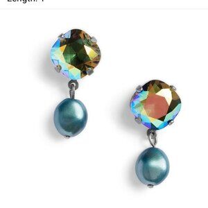 Sabika NWT Golf dangle earrings with teal pearl - NWT